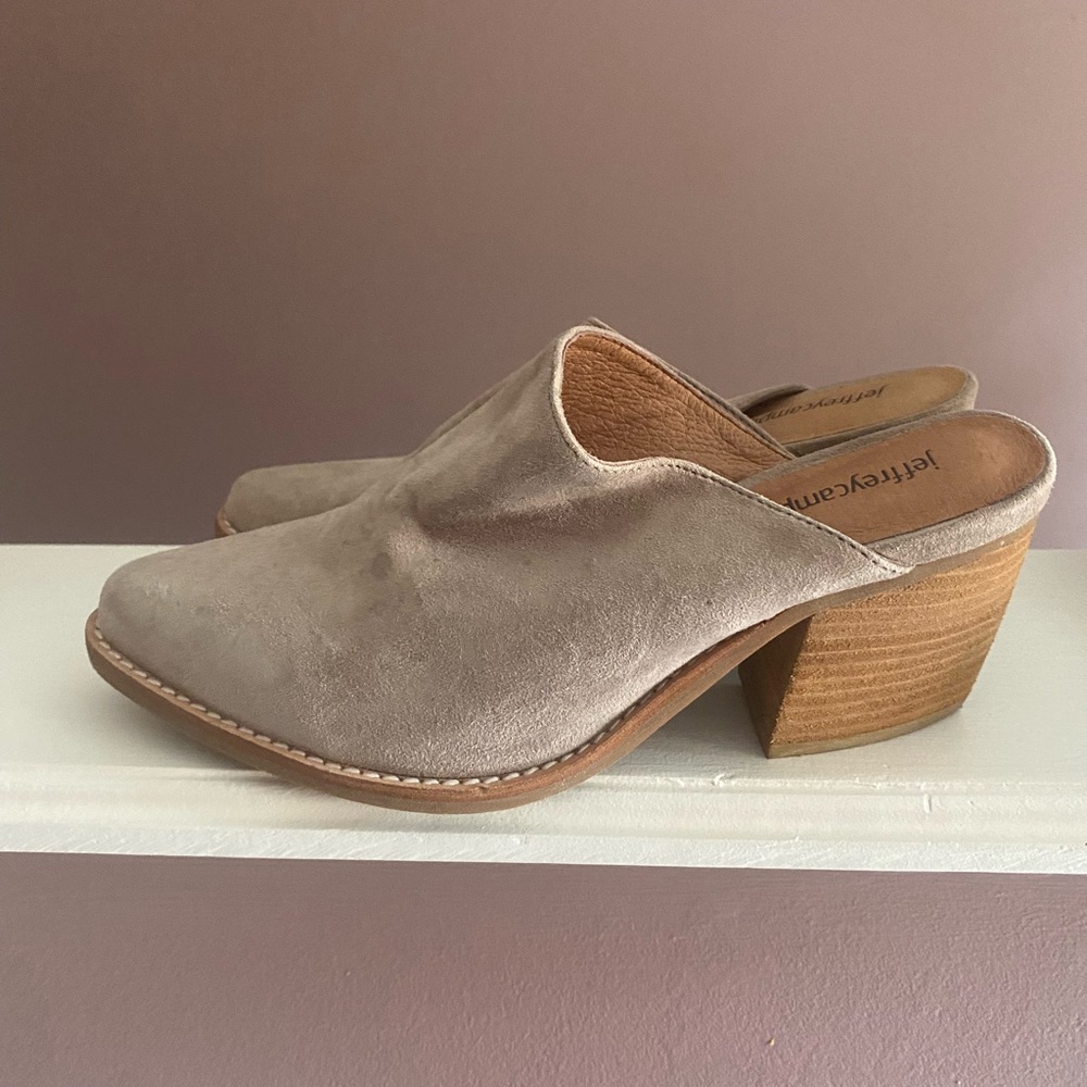 JEFFREY CAMPBELL FAVELA 2 MULE size 6.5